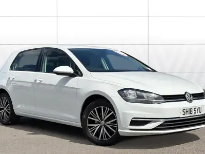 Usado VW Golf VII SE 125 HP (91 kW) 2018 Branco Citadino