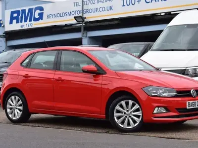 Used VW Polo SEL 116 HP (85 kW) 2019 Red Hatchback