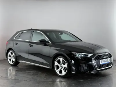 Second-hand Audi A3 Sportback S-Line 200 CP (147 kW) 2022 Negru Hatchback