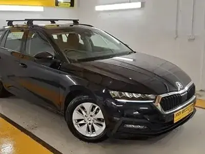 Used Skoda Octavia SE Technology 110 HP (80 kW) 2023 Black Estate