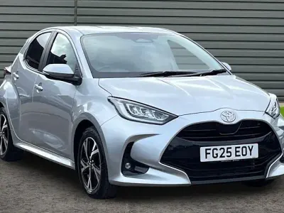 Used Toyota Yaris Design 116 HP (85 kW) 2025 Silver Hatchback