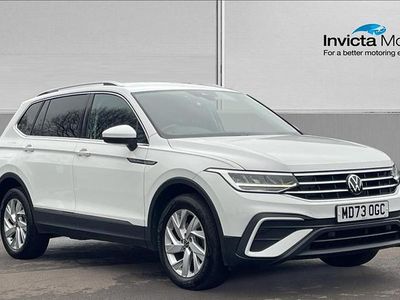 White Used 2023 VW Tiguan Life SUV | £21,495 (Fair price)