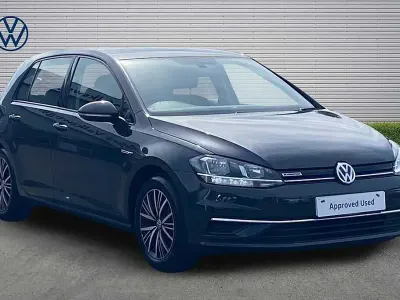Used VW Golf VII SE 130 HP (95 kW) 2018 Grey Hatchback