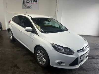Used Ford Focus Titanium 115 HP (84 kW) 2013 White Hatchback