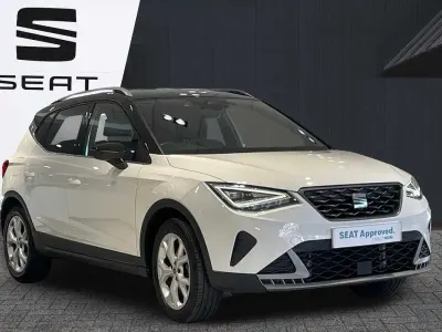 Used Seat Arona FR 2022 White SUV