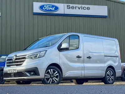 Używany Renault Trafic 2022 Szary