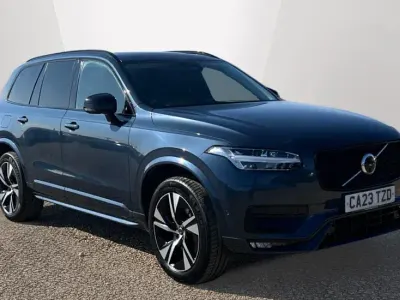 Used Volvo XC90 Plus 250 HP (183 kW) 2023 Blue SUV