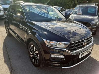 Used VW T-Roc Active 150 HP (110 kW) 2021 Black SUV