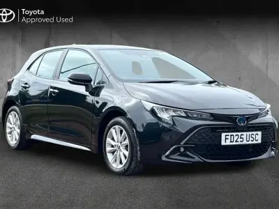 Used Toyota Corolla 138 HP (101 kW) 2025 Black Hatchback