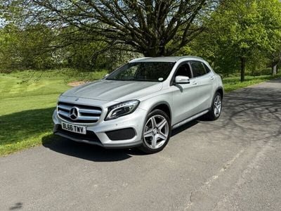 Mercedes GLA200