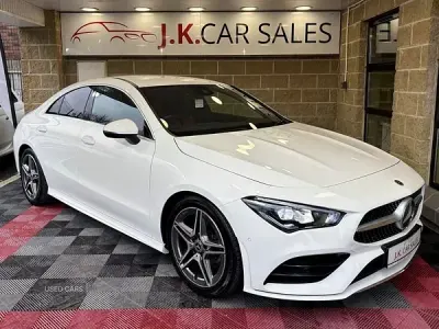 Used Mercedes CLA180 AMG line 134 HP (98 kW) 2019 White Coupe