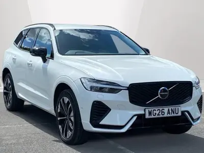 Ny Volvo XC60 Plus 350 HK (257 kW) 2025 Vit SUV