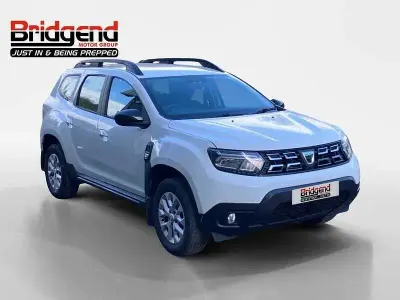 Begagnad Dacia Duster Comfort 91 HK (66 kW) 2022 Vit SUV