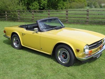 Used Triumph TR6 150 HP (110 kW) 1968 Yellow Cabriolet