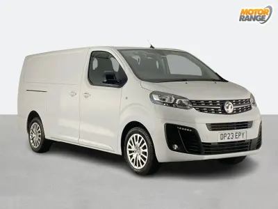 Used Vauxhall Vivaro 100 HP (73 kW) 2023 White MPV