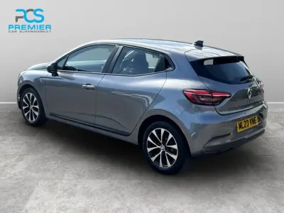 Used Renault Clio Evolution 90 HP (66 kW) 2023 Shadow grey Hatchback