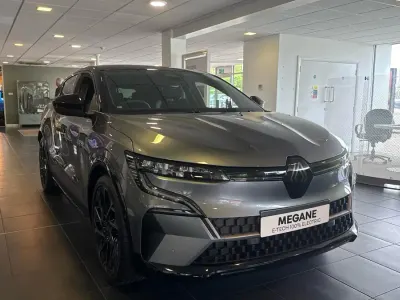 New Renault Megane E-Tech Techno Esprit Alpine 160 kW (218 HP) 2026 Twotone metallic  shadow grey with diamond black roof  Hatchback