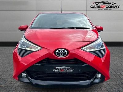 Usado Toyota Aygo X-plore 71 HP (52 kW) 2018 Vermelho Citadino