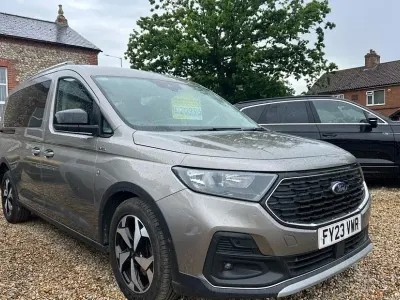Used Ford Tourneo Connect Active 122 HP (89 kW) 2023 MPV