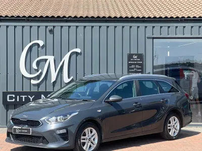 Used Kia Ceed 136 HP (100 kW) 2020 Grey Hatchback