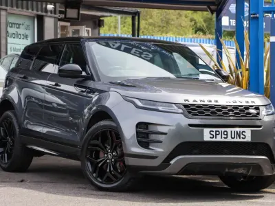 Used Land Rover Range Rover evoque R-Dynamic 180 HP (132 kW) 2019 Grey SUV