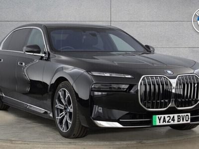 BMW i7