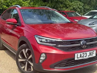 Used VW Taigo Style 150 HP (110 kW) 2023 Red SUV