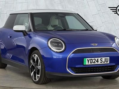 Used Mini Cooper Hatch 133 kW (181 HP) 2024 Blue Hatchback