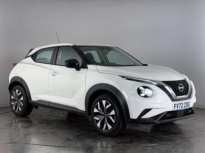 Używany Nissan Juke Acenta 114 KM (83 kW) 2023 Biały SUV