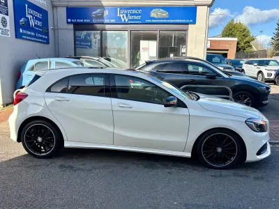 Used Mercedes A200 AMG Line Premium 136 HP (100 kW) 2016 White Hatchback