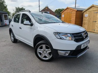 Used Dacia Sandero Ambiance 2016 White Hatchback