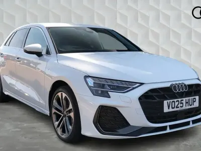 Used Audi A3 Sportback S-Line 204 HP (150 kW) 2025 White Hatchback