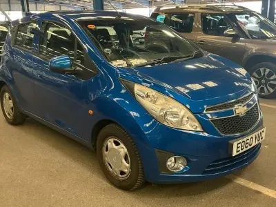 Used Chevrolet Spark LS 81 HP (59 kW) 2010 Blue Hatchback