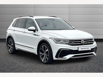 Używany VW Tiguan R-line 150 KM (110 kW) 2023 Biały SUV