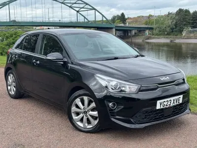Used Kia Rio 118 HP (86 kW) 2023 Black Hatchback