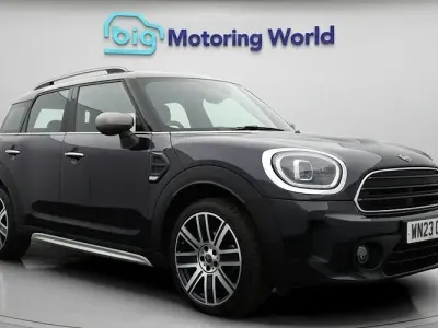 Begagnad Mini Cooper Comfort 136 HK (100 kW) 2022 Halvkombi