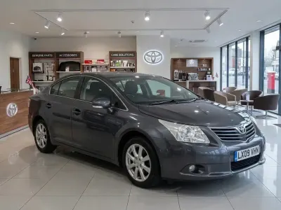 Used Toyota Avensis