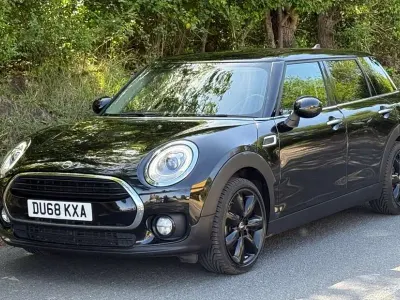 Used Mini Cooper Clubman 136 HP (100 kW) 2018 Black Estate