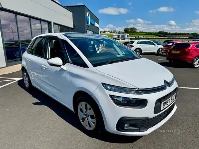 Used Citroën C4 Picasso Touch 2017 White MPV