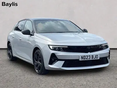 Używany Vauxhall Astra 130 KM (95 kW) 2023 Szary Hatchback