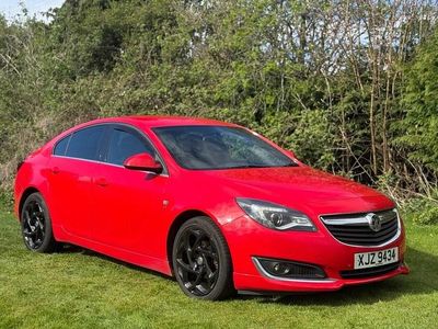 Second-hand Vauxhall Insignia SRi 136 CP (100 kW) 2015 Roșu Hatchback