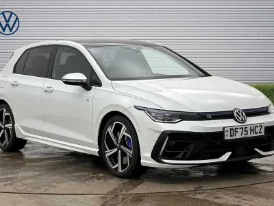 Used VW Golf VIII R 333 HP (244 kW) 2025 White Hatchback
