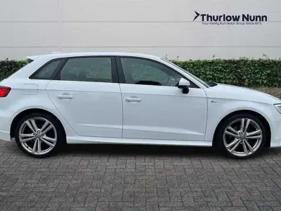Used Audi A3 Sportback S-Line 150 HP (110 kW) 2018 White Hatchback