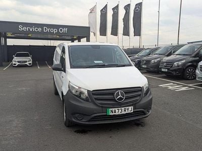 Used Mercedes e-Vito Progressive 85 kW (116 HP) 2023 White MPV