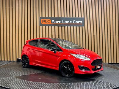 Used Ford Fiesta ST-Line 140 HP (102 kW) 2017 Red Hatchback