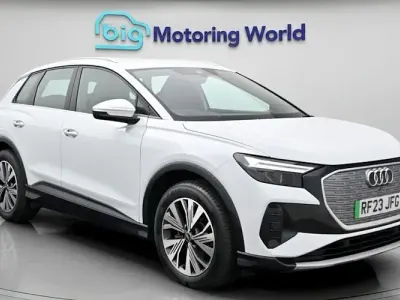 Used Audi Q4 e-tron Sport 125 kW (170 HP) 2022 White SUV