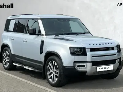 Used Land Rover Defender HSE 300 HP (220 kW) 2021 Silver SUV