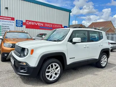 Used Jeep Renegade Longitude 140 HP (102 kW) 2015 White SUV