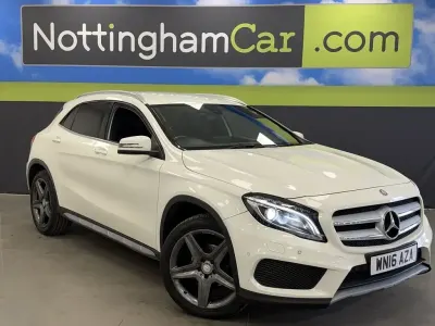Usado Mercedes GLA200 AMG line 136 HP (100 kW) 2016 Branco SUV