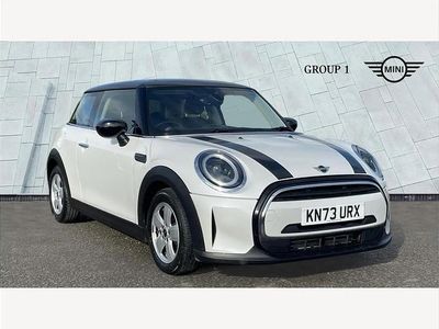 Used Mini Cooper Classic 136 HP (100 kW) 2023 White Hatchback